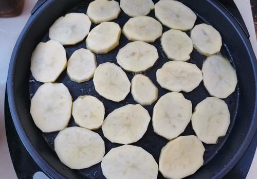 外酥|8月胃口差,遇到这菜别错过,一煎一炒,外酥里嫩,鲜美又下饭