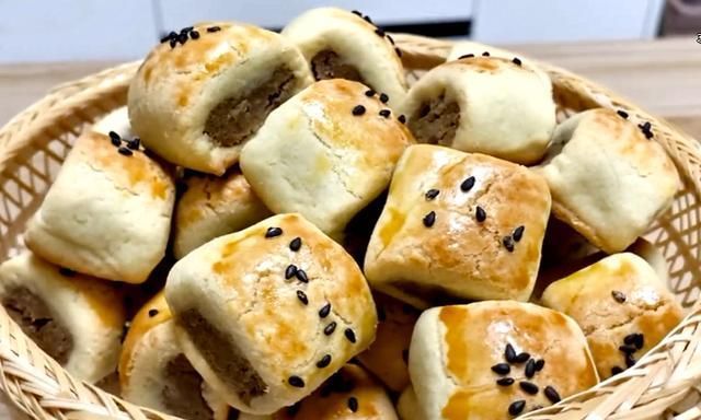 做成|霜降将至,此果正当季,2块钱1斤,做成零食,香甜酥脆,别不懂吃