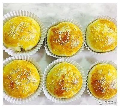 沙拉|芝士沙拉香肠蛋汉堡，自己动手做的汉堡包，吃起来特别香