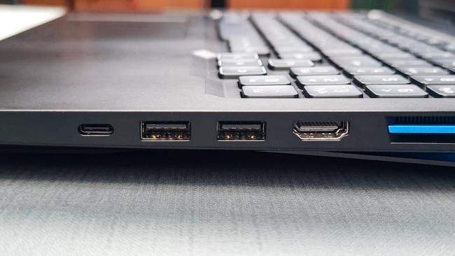  游戏|荣耀猎人游戏本V700体验：能武能文 生产力同样满载