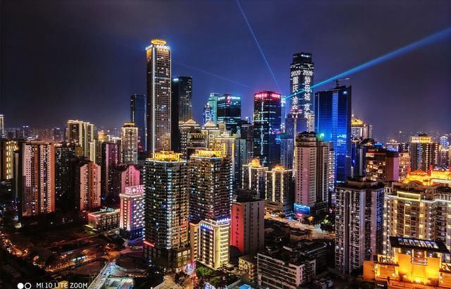  新低|1690元，价格再探新低，小米10青春版，双模5G还支持50倍变焦