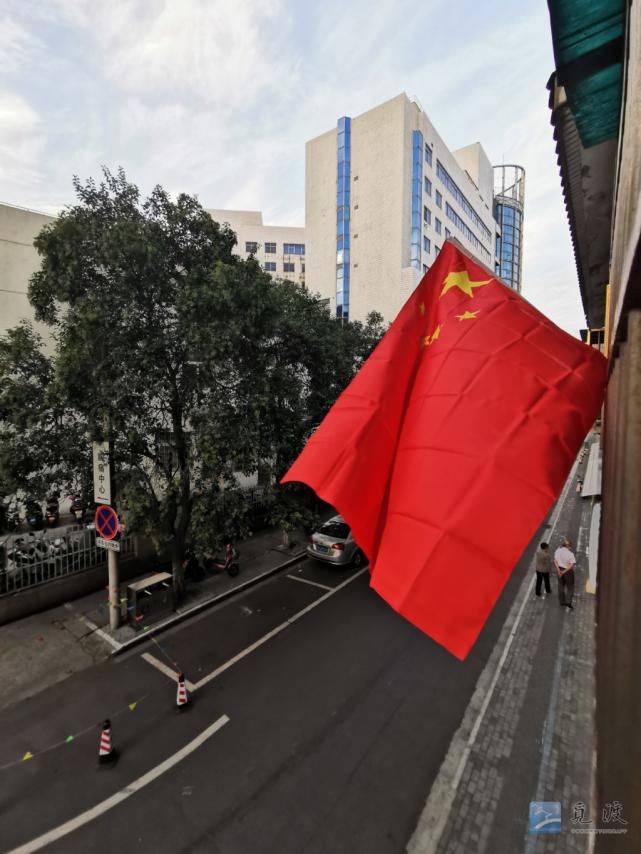 公布|“国旗随手拍”初评名单公布，快来为你最爱的作品点赞！