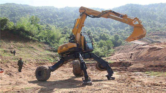  印度|印度再努力也无用，谁让中国有高达？重型机甲出击，巴铁期待已久