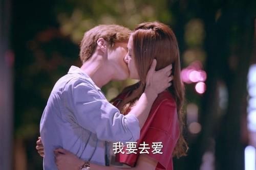  熟悉|原来关晓彤5年前理想型不是鹿晗，而是熟悉的他，曾直言非他不嫁