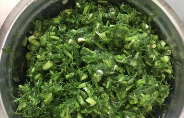  韭菜|七月就吃这菜，比韭菜更香，每天吃一盘，养胃促消化