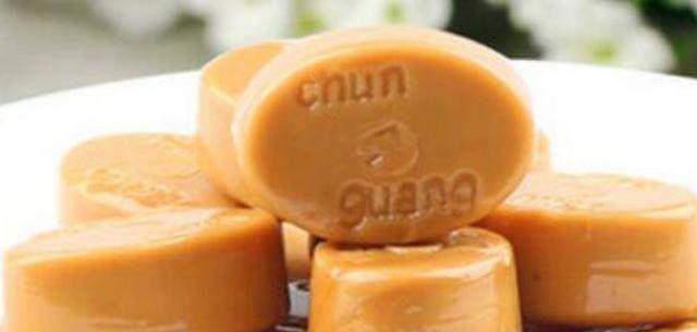 零食|公认4种包装“土得掉渣”的零食,我赌十包辣条,90后都吃过