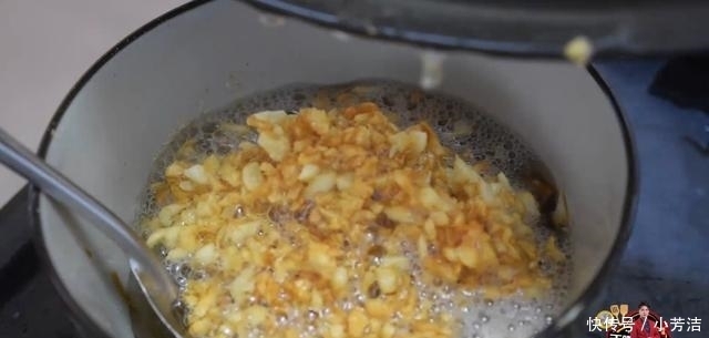  家里人|扇贝最好吃的做法，简单美味又馋人，快学会了做给家里人吃吧！