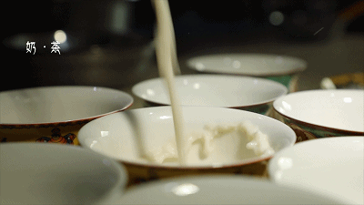 旅行|川西藏地的舌尖密码,不一样的“味蕾旅行”