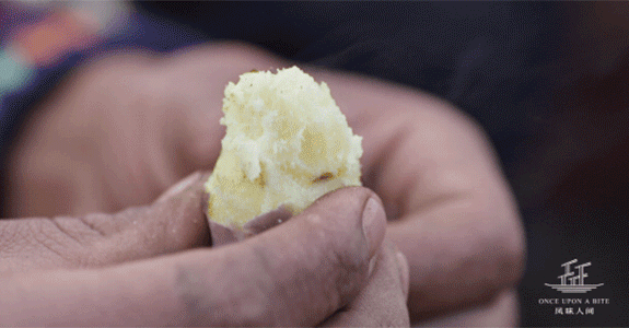 西北|蹲个西北人:洋芋擦擦夹夹格格颗颗到底是啥?