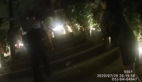 泳池|情侣吵架后竟把金首饰扔泳池里！想找回来？管理方：给6000块钱