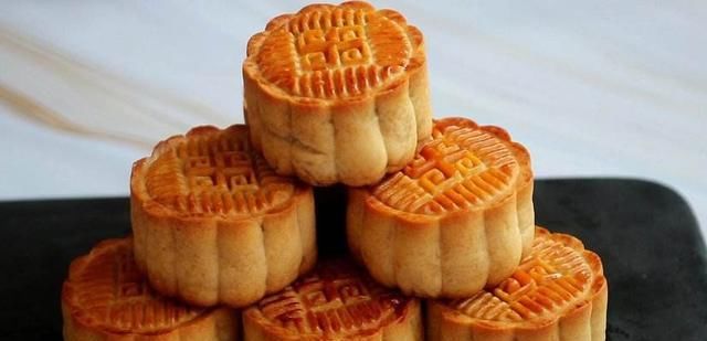 麻烦|月饼，手工的送朋友有面子，自己吃有滋味，十款，没想象中的麻烦