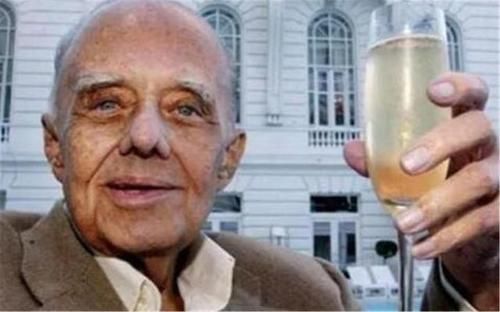 遗产|首富儿子打算死前花光20亿遗产，不料计算错误，钱花光了人还活着