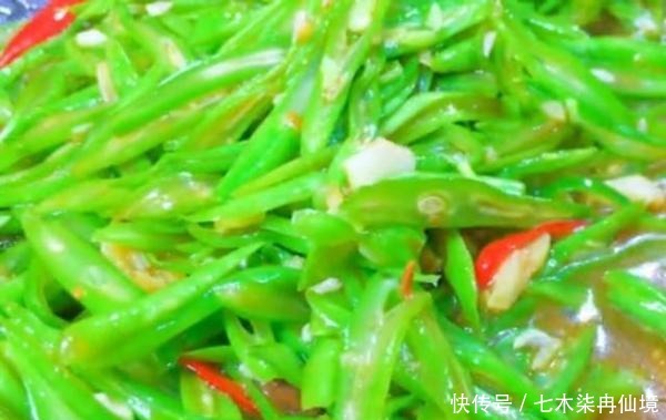 四季豆|四季豆这样做,色泽翠绿,清脆爽口,超级下饭,实在太好吃了