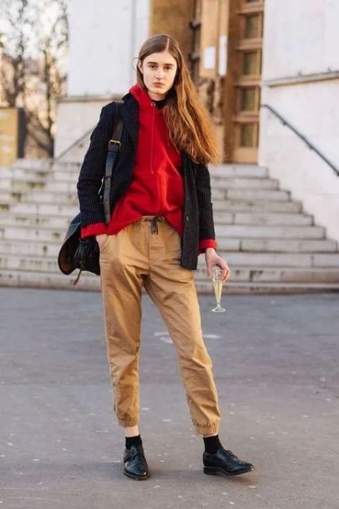  经典|是时候穿卫衣了，2020秋冬最时髦打开方式，好看爆了