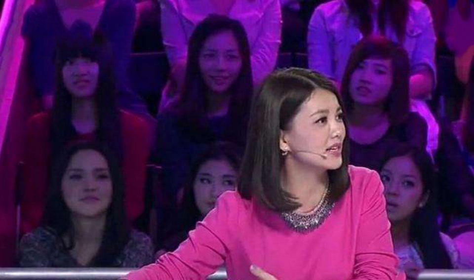  赵小刀|为何综艺很少请赵丽颖，录制发生“极度尴尬”的事，场面十分难看