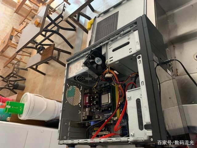  别跟我|精明老板给电脑升级，我说最好换主板升级，老板：别跟我玩阴的！