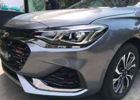 出行|后排空间够大一家出行也够用？科鲁泽车主用车口碑分享