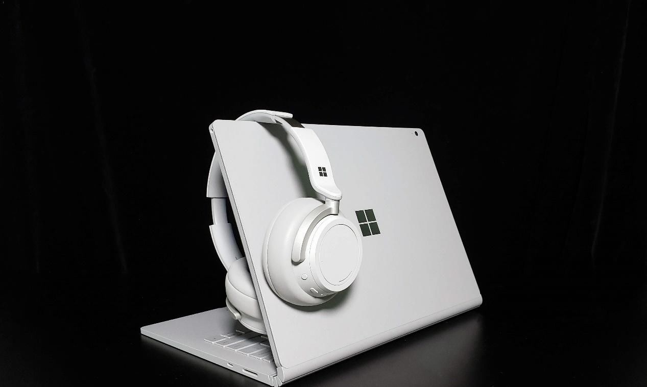  笔电|雨露均沾的Surface Book 3，便是笔电的未来么