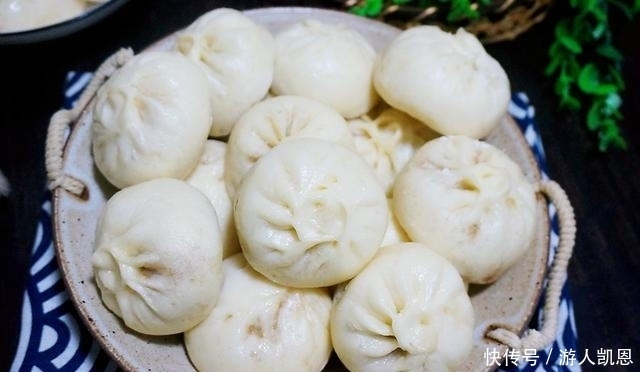 韭菜|蒸包子,记住不要直接上锅蒸,技巧教您,松软好吃,超级简单