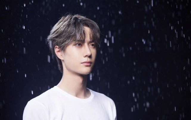  竟然|为什么王一博如此喜欢大张伟？原因竟然是这样，令人倍感心酸！