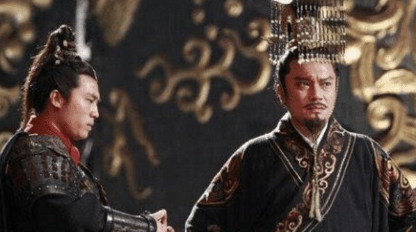 范睢|是什么让秦昭襄王不在隐忍, 废掉了自己的母亲, 间接害死杀神白起