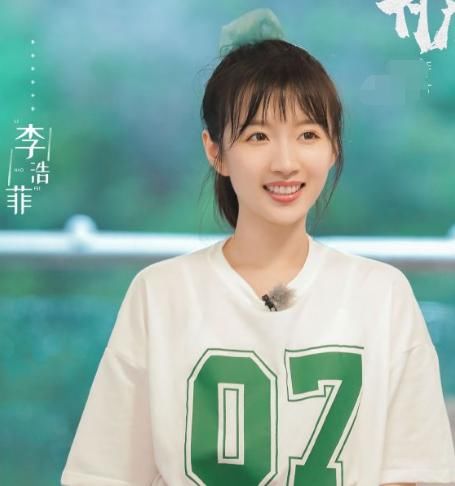  翻车|黄晓明《中餐厅》翻车？将开水直接倒入玻璃瓶，网友：没常识