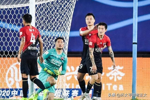  国脚|中超200万身价国脚打脸李铁！顶薪转会升班马，却成3连败最大罪人