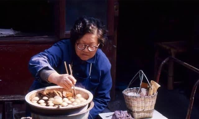 年代|那些80年代的街头美食你还记得吗