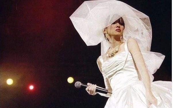  生命|芳心纵火犯赵文卓：6任女友无缝衔接，梅艳芳，蒋勤勤只是他生命中的过客