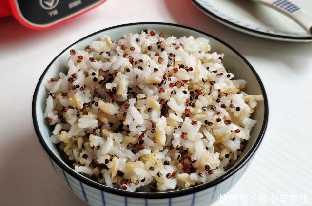 淘洗干净|常吃粗粮好处多,推荐四款粗粮米饭,营养又香软,让家人吃出健康