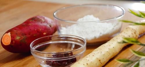  面粉|红薯和面粉别只会炸丸子吃，教你做红薯千层糕，好吃又好看