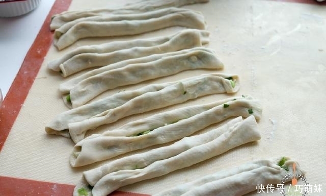 酥脆|葱花饼大人孩子都爱吃,层次分明,凉了也不硬,酥脆掉渣真过瘾!