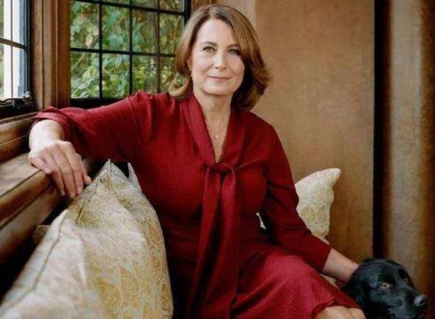 凯特|38岁凯特妈妈好节俭!母女常穿同一件衣服,被誉“满分丈母娘”