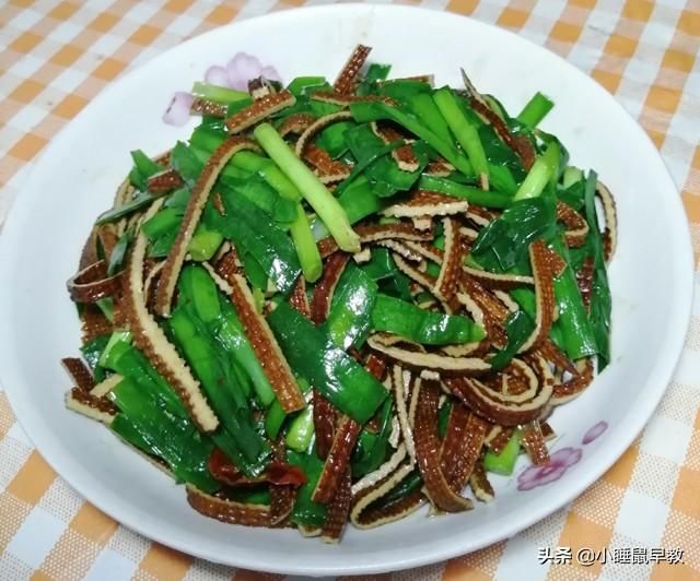  好吃|三伏天就爱这道家常菜，清淡爽口有营养，简单好吃还开胃，超下饭