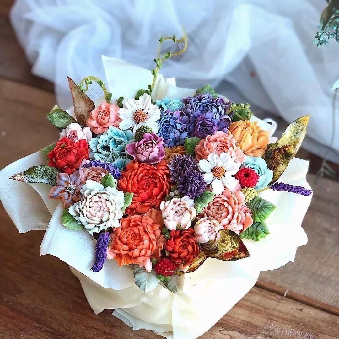 包袱蛋糕|脑洞太大韩国小姐姐晒神秘蛋糕,引百万粉丝每天催更太美了,每一张都让我流口水…