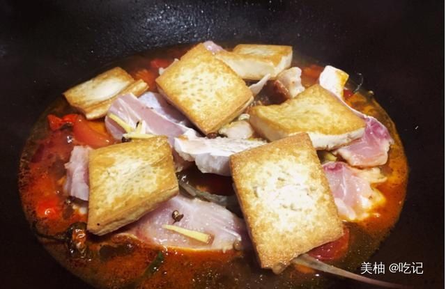  豆腐焖鱼|儿子16岁身高1米8，就喜欢吃这菜，1周吃2次，比牛奶鸡蛋强