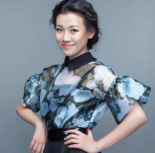  张国荣|19岁当女主，26岁拿影后的她却在44岁才走红