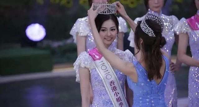  终于|港姐评委终于不眼瞎了