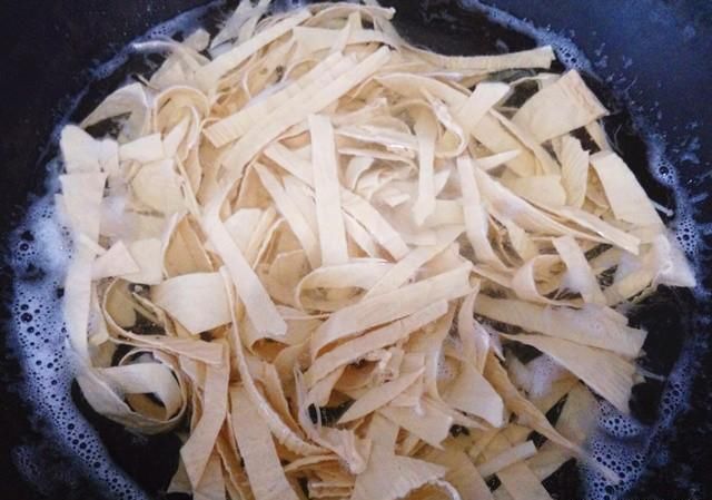  块钱|这鱼比鲫鱼还鲜，比鲈鱼还嫩，蛋白质比牛奶高6倍，仅10块钱一斤