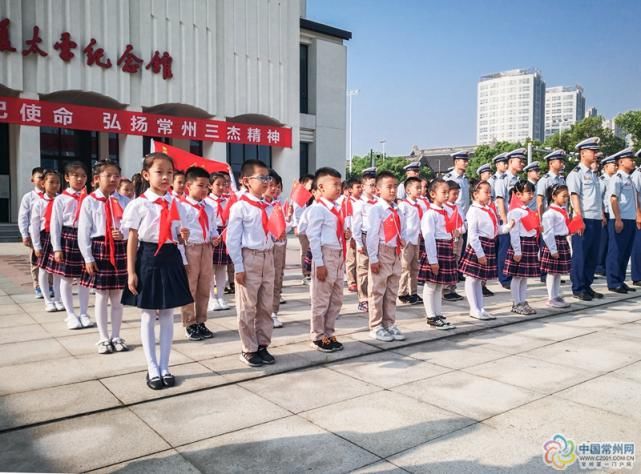 公布|“国旗随手拍”初评名单公布，快来为你最爱的作品点赞！