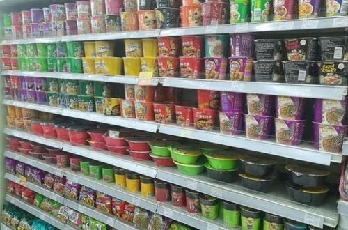 实惠|在超市的5种“尴尬”方便面，明明好吃又实惠，可惜却无人问津