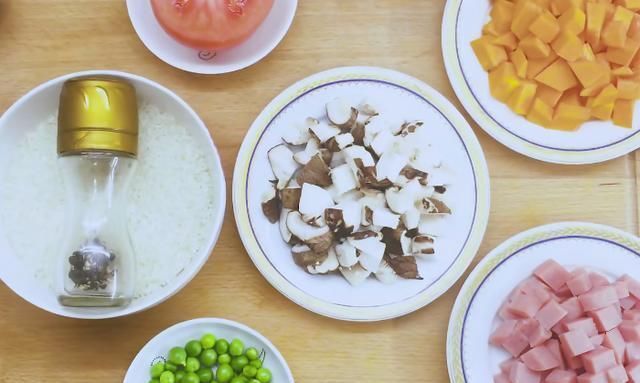 西红柿|分享一款西红柿的网红做法,只需3步,懒人操作,好吃营养又开胃