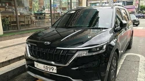 GL8|又一款大型MPV要来,车长5米1轴距3090mm,买GL8不妨再等等