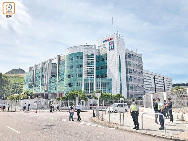 港警|港媒：壹传媒股价大幅波动，港警以涉嫌串谋诈骗及洗黑钱拘捕15人