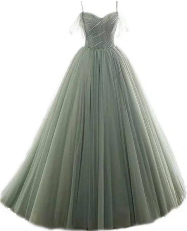  追求者|测试，下面4款婚纱你会穿哪款？测你今生注定会遇到几个追求者？