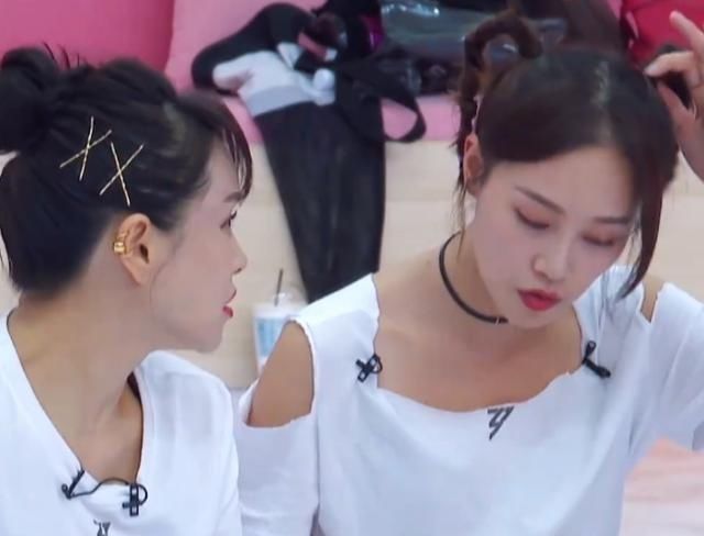 稳赢|乘风破浪第三次公演,蓝盈莹张含韵伊能静一组,看到万茜组,稳赢