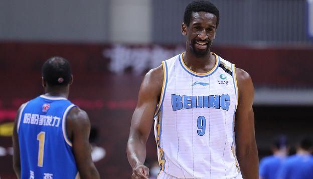 解立|进4强后首钢将帅齐发声!解立彬低调十足,林书豪宣战广东宏远