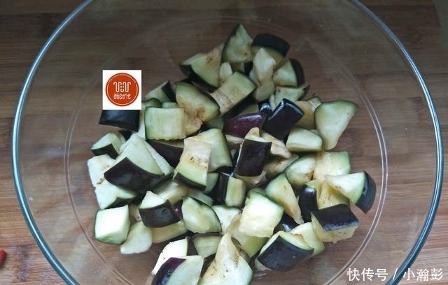 美食生活|我做的烧茄子,不油炸更入味,隔天就做一次,孩子多吃一碗饭!