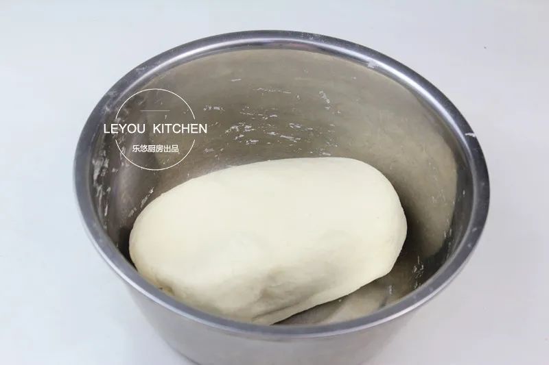 全家人|1斤面粉做6个烧饼,不油不腻,平底锅就能做,刚好全家人的早餐