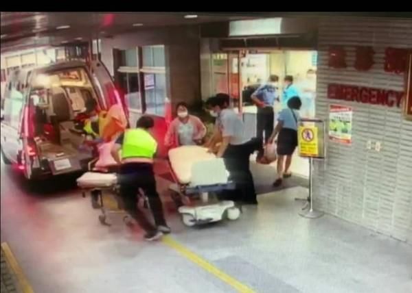  灼伤|妇人爬火车站惨遭2.5万伏高压电击 90%灼伤命危